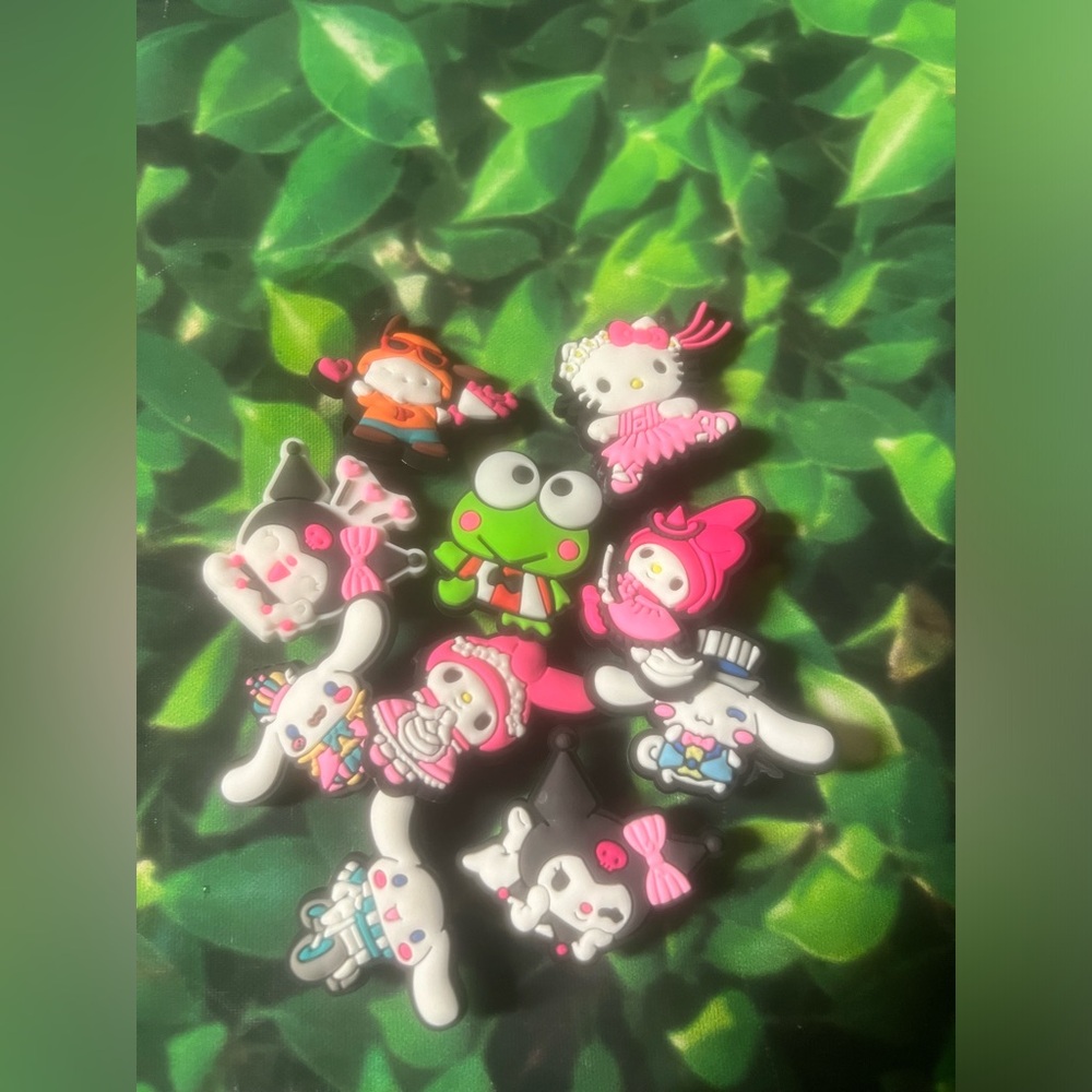 10 Hello Kitty Croc Charms Jibbit Shoe Charm